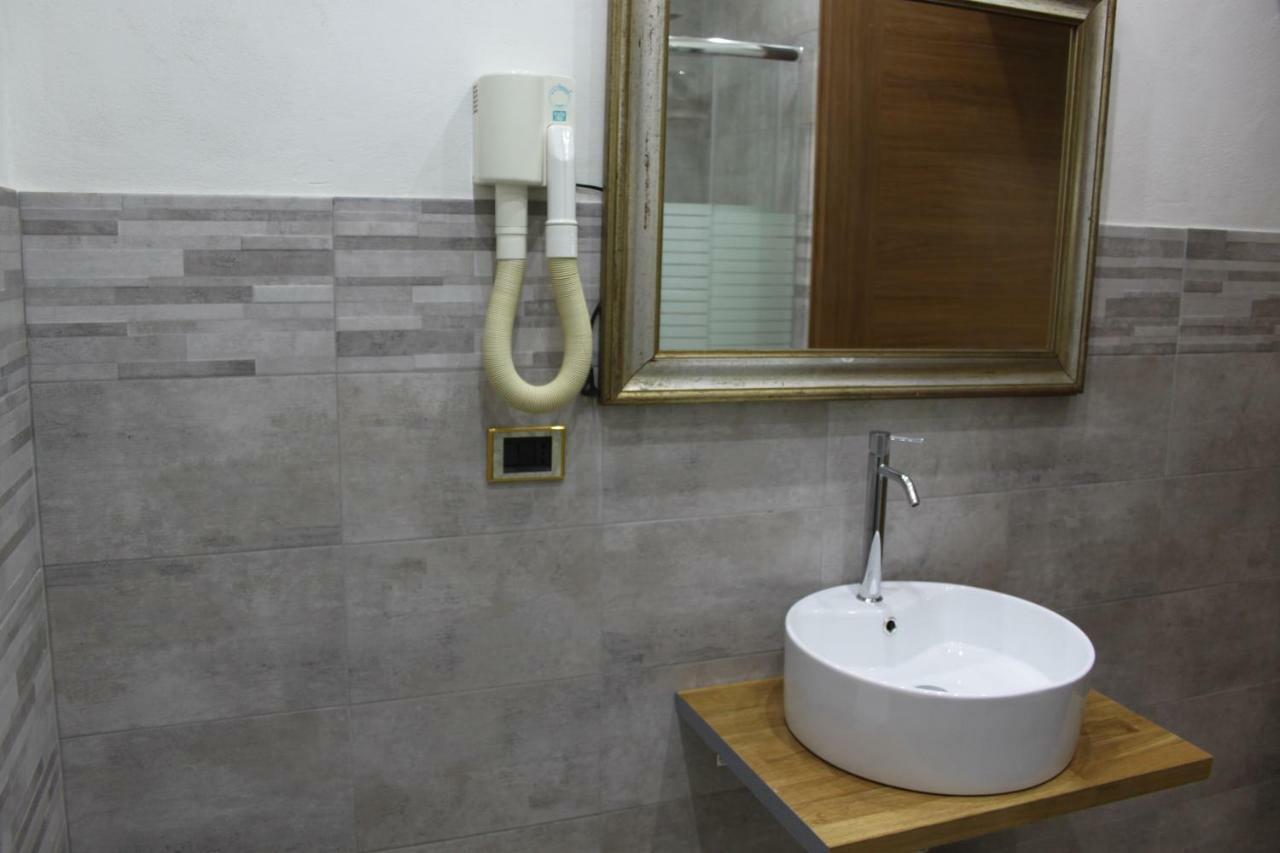 Loft Con Giardino In Zona Appia Antica Appartement Rome Buitenkant foto